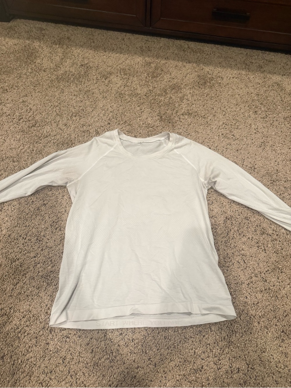 lululemon athletica Light Gray Long-Sleeve Crew Performance Top